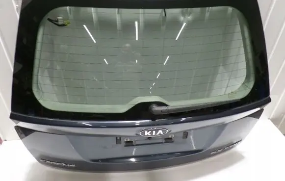 KIA Carens II Tailgate/trunk/boot lid 868141KLAP