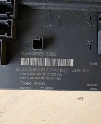 Mercedes-Benz Sprinter W906 Engine control unit/module ECU A9065450601 A9064420500 A9065452601