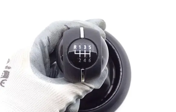 Mini One - Cooper F56 F55 Gear lever shifter trim leather/knob 7641999