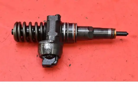 Skoda Superb B5 (3U) Fuel injector 038130073AR