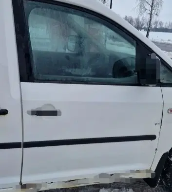Volkswagen Caddy Front door