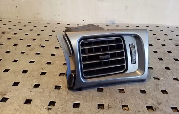 Subaru Forester SH Dashboard side air vent grill/cover trim 66110FG000
