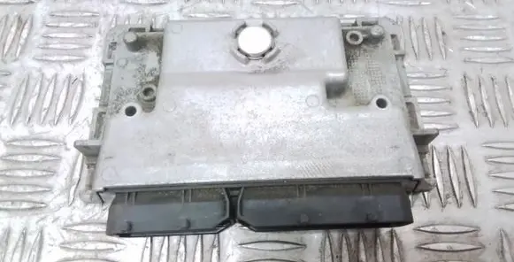 BMW i3 Engine control unit/module 8667093