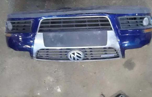 Volkswagen PASSAT B6 Front bumper