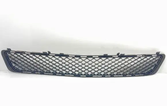 Mercedes-Benz E W212 Front bumper lower grill A2128850523