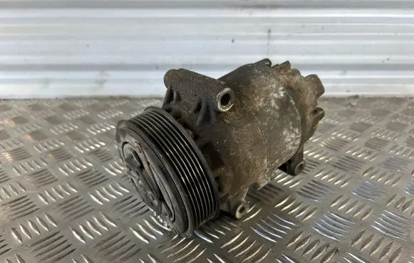 Renault Scenic II - Grand scenic II Air conditioning (A/C) compressor (pump)