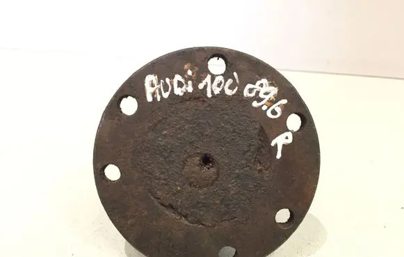 Audi 100 200 5000 C3 Stub axle 