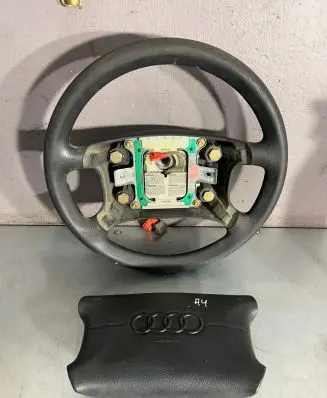 Audi A4 S4 B5 8D Steering wheel 4A0419091