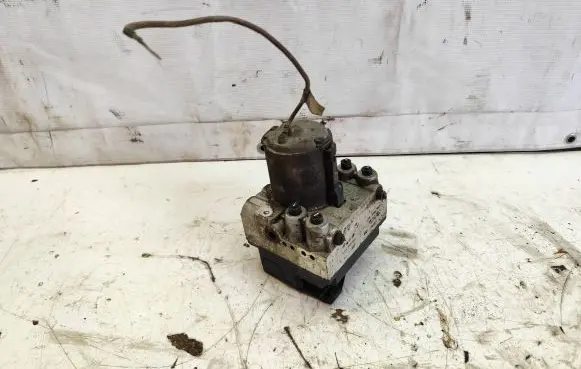 Audi A4 S4 B5 8D ABS Pump 8D0614111 0205214002