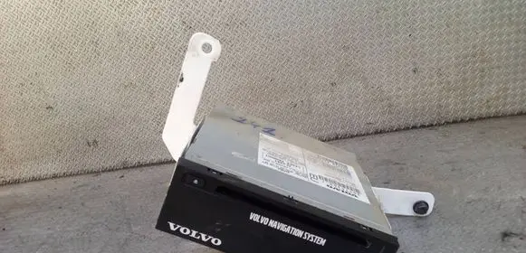 Volvo V70 Navigation unit CD/DVD player 307753691