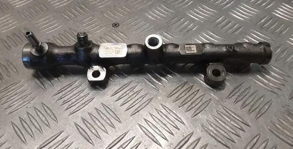 KIA Sportage Fuel main line pipe 314002U200