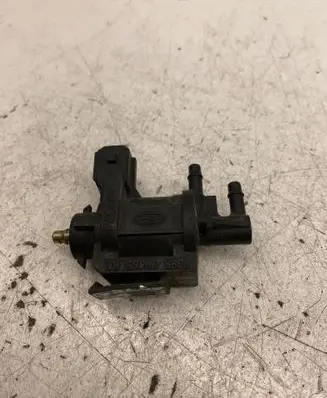 Ford Galaxy Vacuum valve 93BB9H465BA