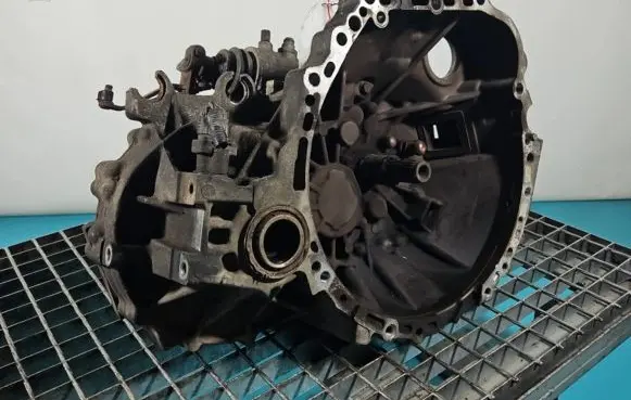 Toyota Avensis T220 Manual 5 speed gearbox IMPRK1362210