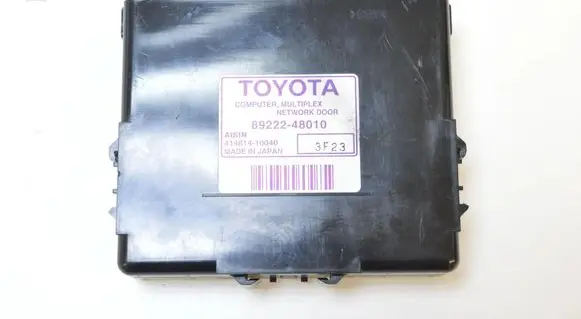 Volkswagen PASSAT B6 Other devices 8922248010