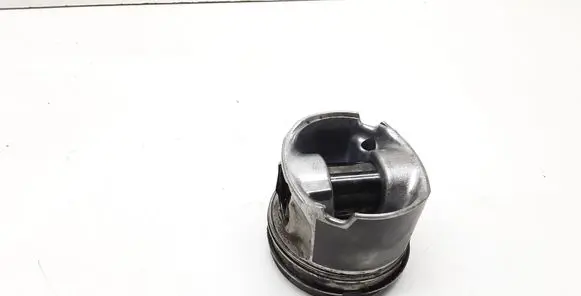 BMW X5 E70 Piston 84L110