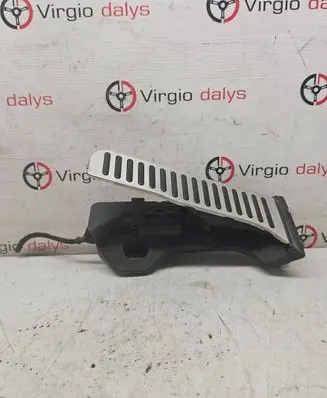 Volkswagen Touran I Accelerator throttle pedal 1K1721503AR 6PV00889024