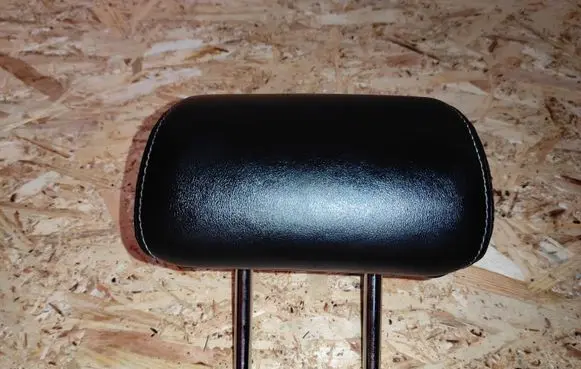 Infiniti Q50 Rear seat headrest 