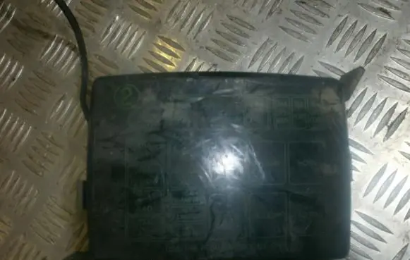 Hyundai Accent Fuse box set