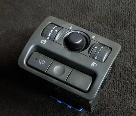 Subaru Legacy Wing mirror switch