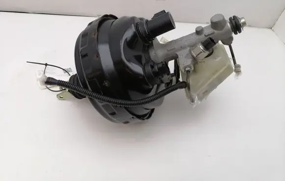 Mercedes-Benz C W203 Brake booster A0054304730 03784920014 A2034300002