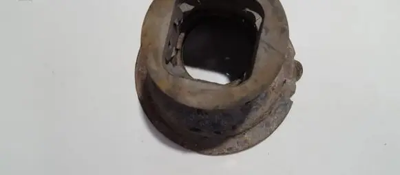 Renault Megane I Coil spring mount 