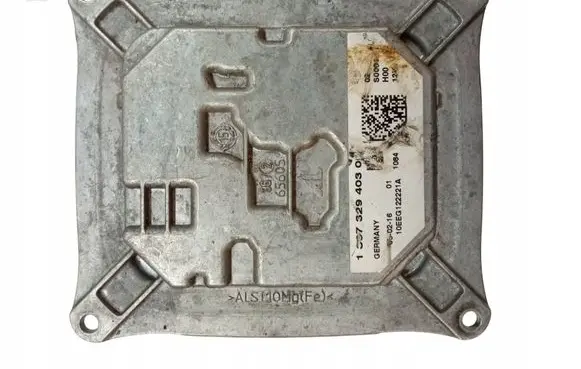 Peugeot 308 Xenon control unit/module 130732940300