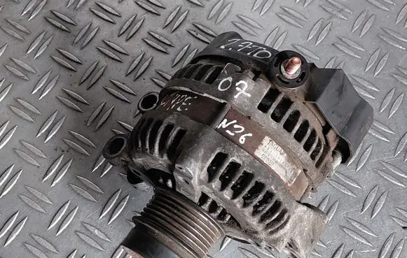 Jaguar S-Type Generator/alternator 4R8310300AB