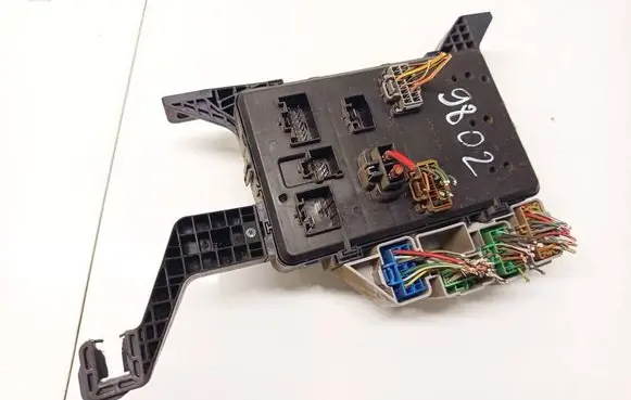 Ford Mondeo Mk III Fuse box set 4S7T14A073AB