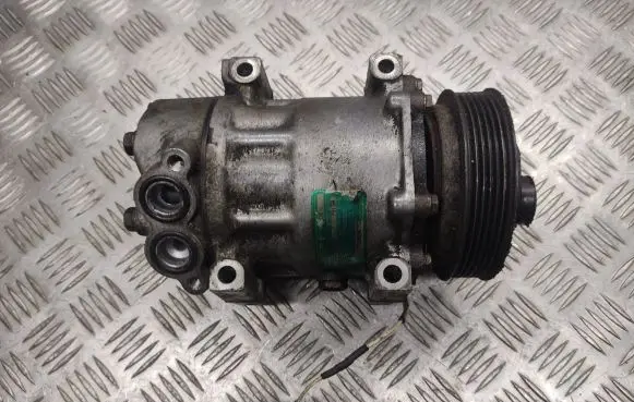 Renault Laguna II Air conditioning (A/C) compressor (pump) 7700859676D 5793403604 7815P