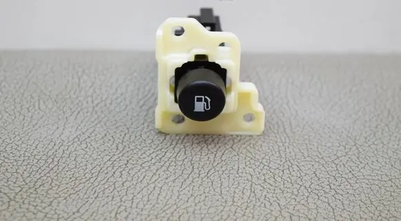 Mitsubishi Outlander Fuel cap release pull handle R2362