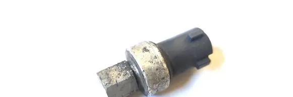 Jeep Patriot Air conditioning (A/C) pressure sensor 