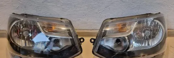 Volkswagen Transporter - Caravelle T5 Headlight/headlamp 7E1941016H 7E1941015H