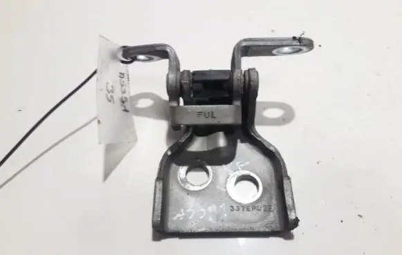 Hyundai Getz Front door upper hinge