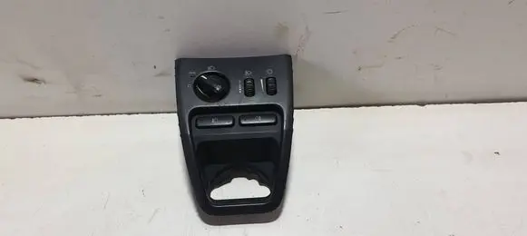 Volvo XC90 Light switch 8685452 MG082100092 03W082