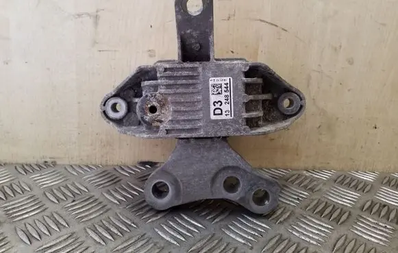 Opel Zafira C Gearbox mount 13248544