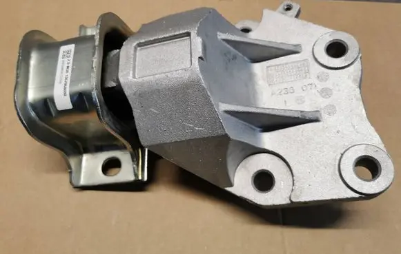 Fiat Ducato Engine mount bracket 1367068080DANEK 1367068080