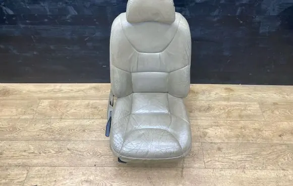 Volvo XC70 Front passenger seat 