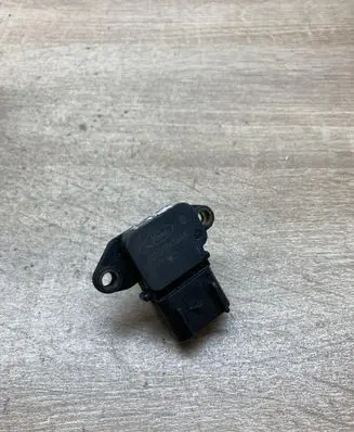 Ford Mondeo Mk III Mass air flow meter 4S7Q9F479AA