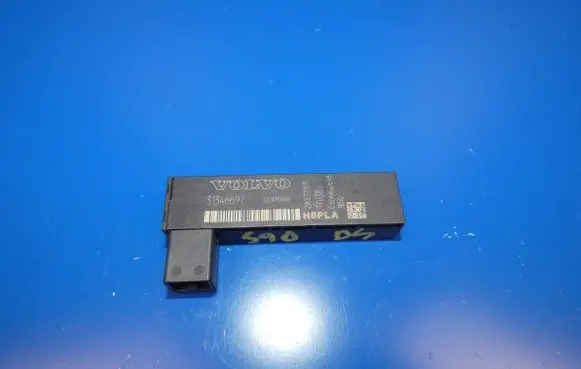 Volvo S90, V90 Aerial antenna amplifier 31346697