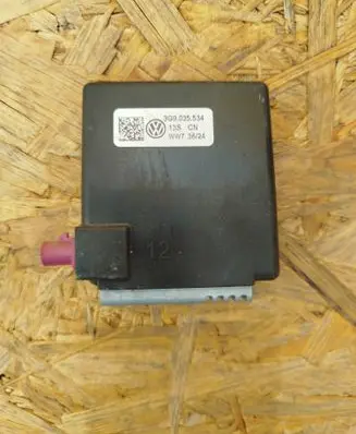 Volkswagen Passat Alltrack Aerial antenna amplifier 3G9035534