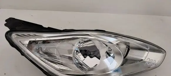 Ford C-MAX II Headlight/headlamp AM5113W029BF 89504521 8950452100A5