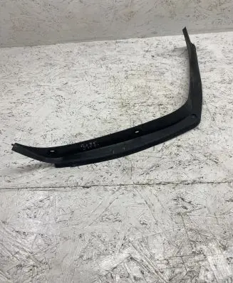 Mercedes-Benz C W204 Other trunk/boot trim element A2046931633