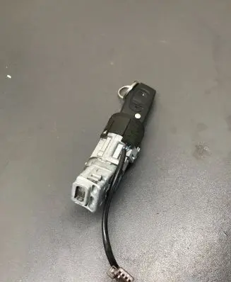 Citroen C4 I Ignition lock 9649781080