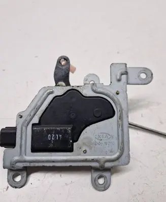 KIA Sorento Tailgate boot lock/latch motor 812403E000