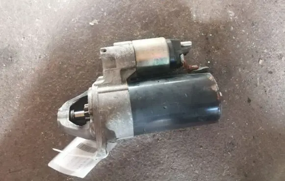 Mercedes-Benz A W169 Starter motor A0051517401 0001108217