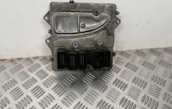 BMW 5 F10 F11 Engine control unit/module 8626659 170350766