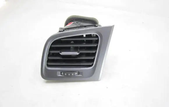 Volkswagen Golf VII Dashboard side air vent grill/cover trim 5G1819709B 5G1819247