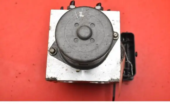 Ford Mondeo MK IV ABS Pump AG912C405AA