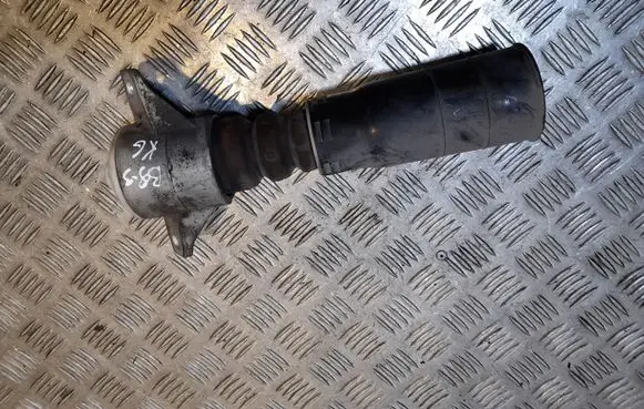 Audi A4 S4 B9 Front shock absorber mounting bracket 8W0512135 4M0512137B