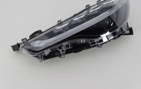 Toyota Corolla Cross Headlight/headlamp 16-184